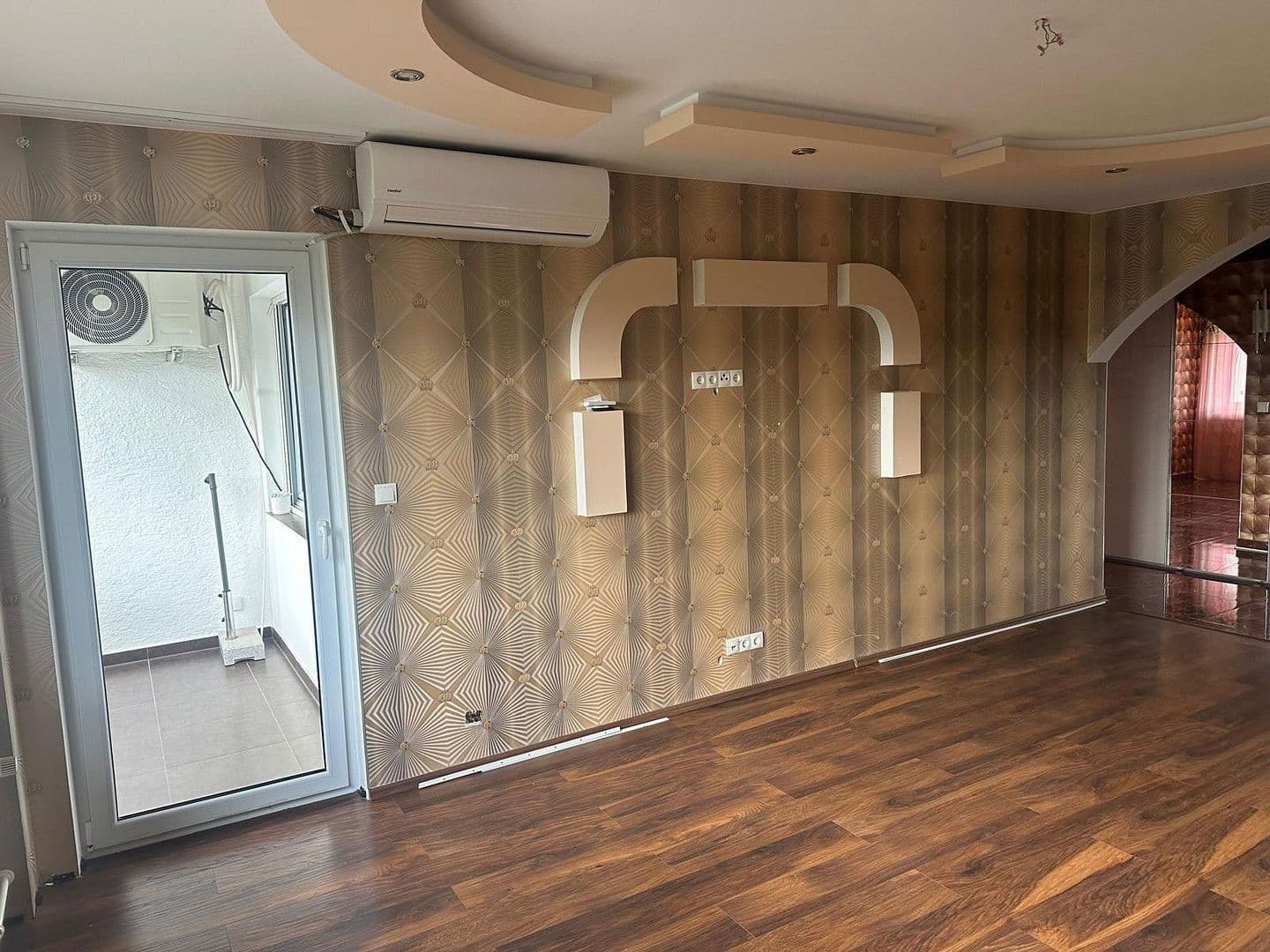 Prodej bytu 3+1 65 m², Friedrich-Naumann-Str. 12, Ludwigshafen, Porýní-Falc Prodej bytu 3+1 65 m², Friedrich-Naumann-Str. 12, Ludwigshafen, Porýní-Falc