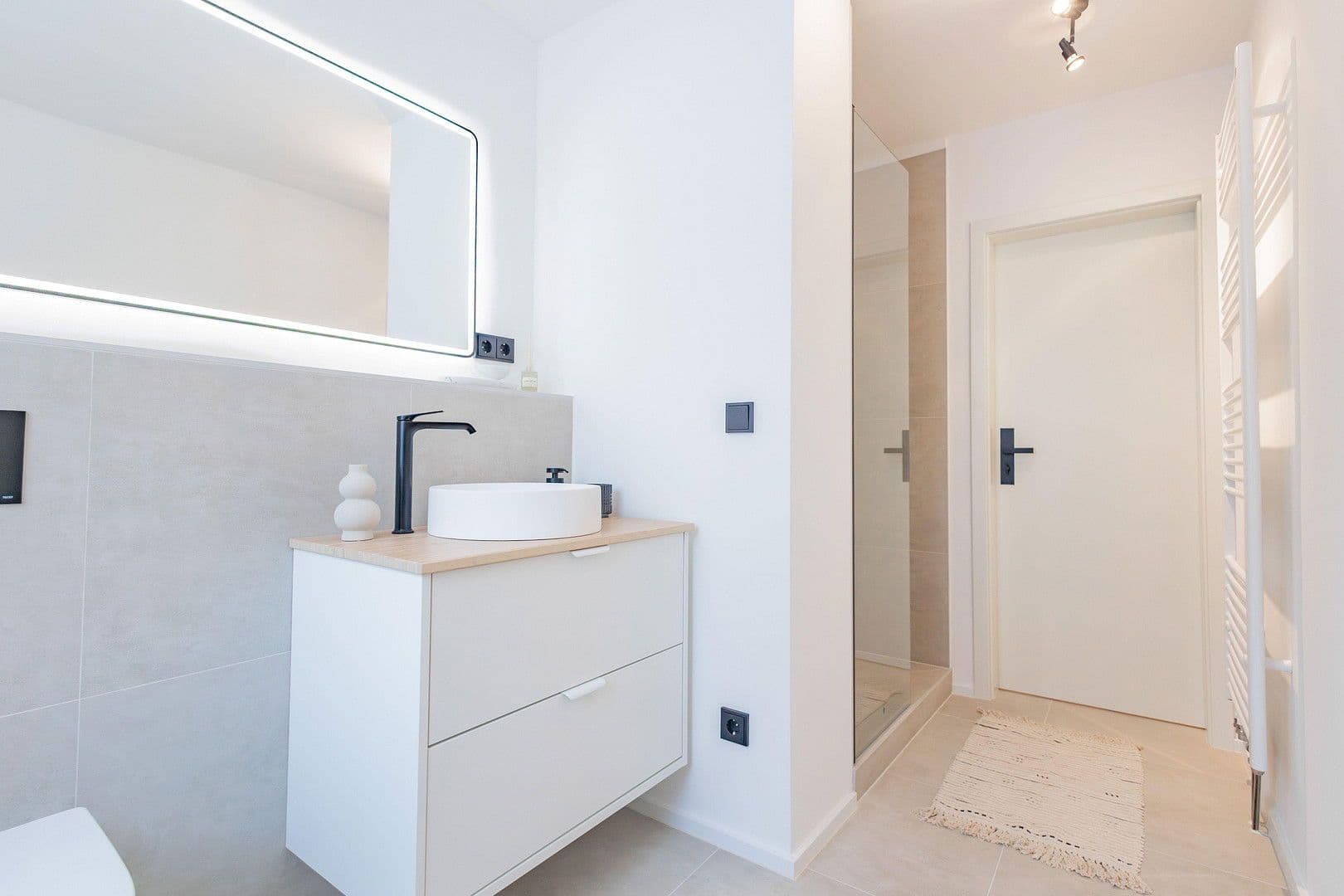 Prodej bytu 4+1 91 m², Hamburg, Hamburg Prodej bytu 4+1 91 m², Hamburg, Hamburg