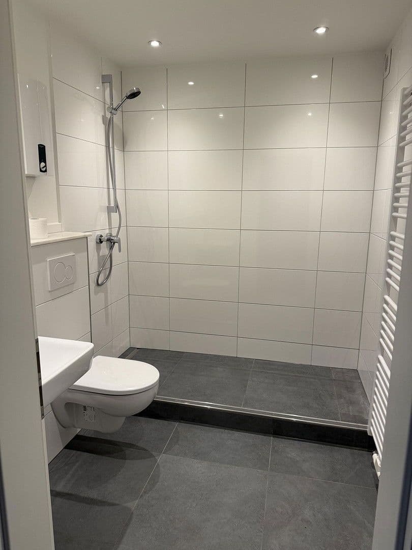 Pronájem bytu 3+kk 97 m², Oberhausen, Severní Porýní-Vestfálsko Pronájem bytu 3+kk 97 m², Oberhausen, Severní Porýní-Vestfálsko