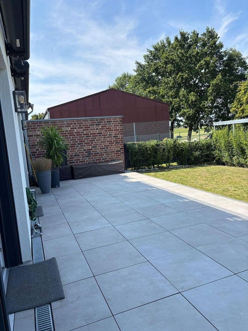 Prodej bytu 2+1 85 m², Jüchen, Severní Porýní-Vestfálsko Prodej bytu 2+1 85 m², Jüchen, Severní Porýní-Vestfálsko