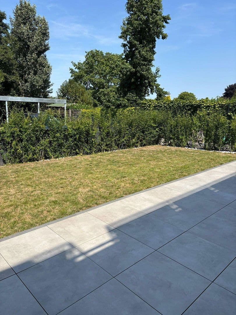 Prodej bytu 2+1 85 m², Jüchen, Severní Porýní-Vestfálsko Prodej bytu 2+1 85 m², Jüchen, Severní Porýní-Vestfálsko