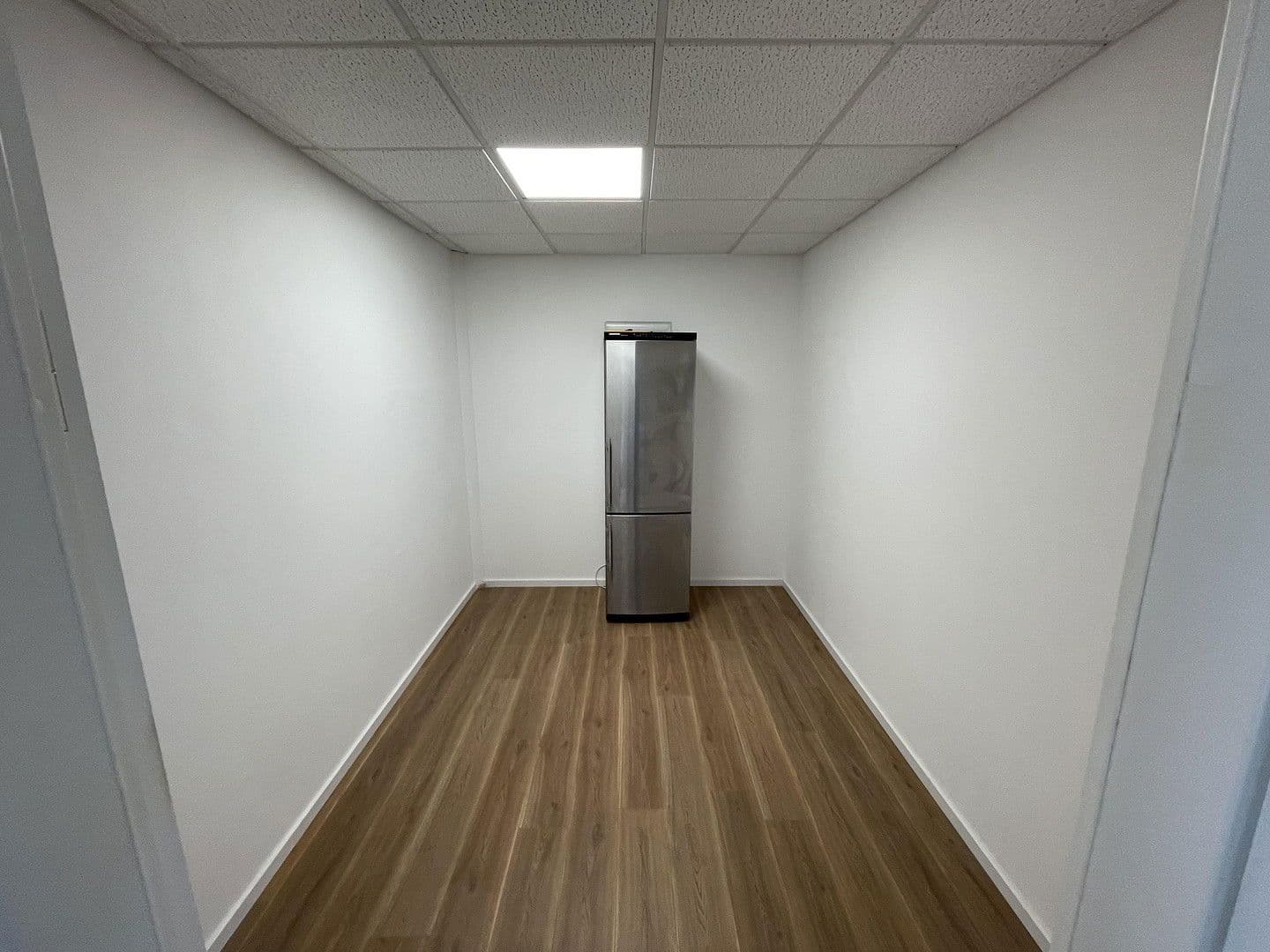 Pronájem kanceláře 480 m², Max-Eyth-Str.23, Ditzingen, Bádensko-Württembersko Pronájem kanceláře 480 m², Max-Eyth-Str.23, Ditzingen, Bádensko-Württembersko