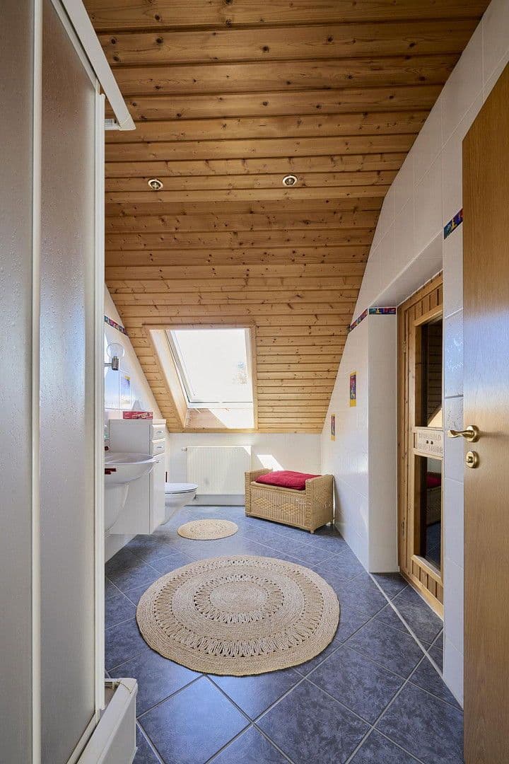 Prodej domu 277 m², pozemek 3.439 m², Treuenbrietzen, Braniborsko Prodej domu 277 m², pozemek 3.439 m², Treuenbrietzen, Braniborsko