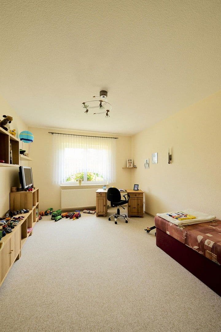 Prodej domu 277 m², pozemek 3.439 m², Treuenbrietzen, Braniborsko Prodej domu 277 m², pozemek 3.439 m², Treuenbrietzen, Braniborsko