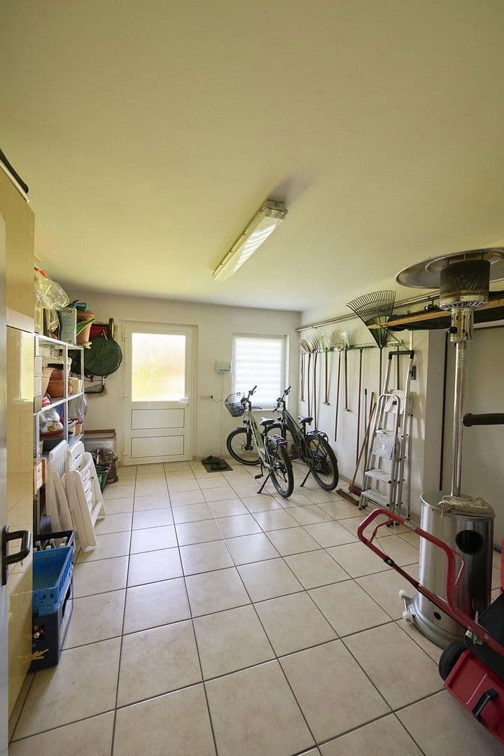 Prodej domu 277 m², pozemek 3.439 m², Treuenbrietzen, Braniborsko Prodej domu 277 m², pozemek 3.439 m², Treuenbrietzen, Braniborsko