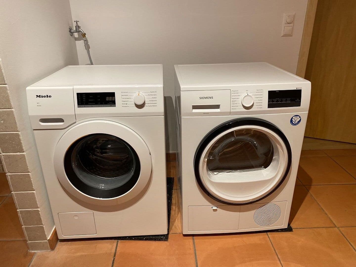 Pronájem domu 175 m², pozemek 576 m², Eichelgarten 19, Greifenberg, Bavorsko Pronájem domu 175 m², pozemek 576 m², Eichelgarten 19, Greifenberg, Bavorsko