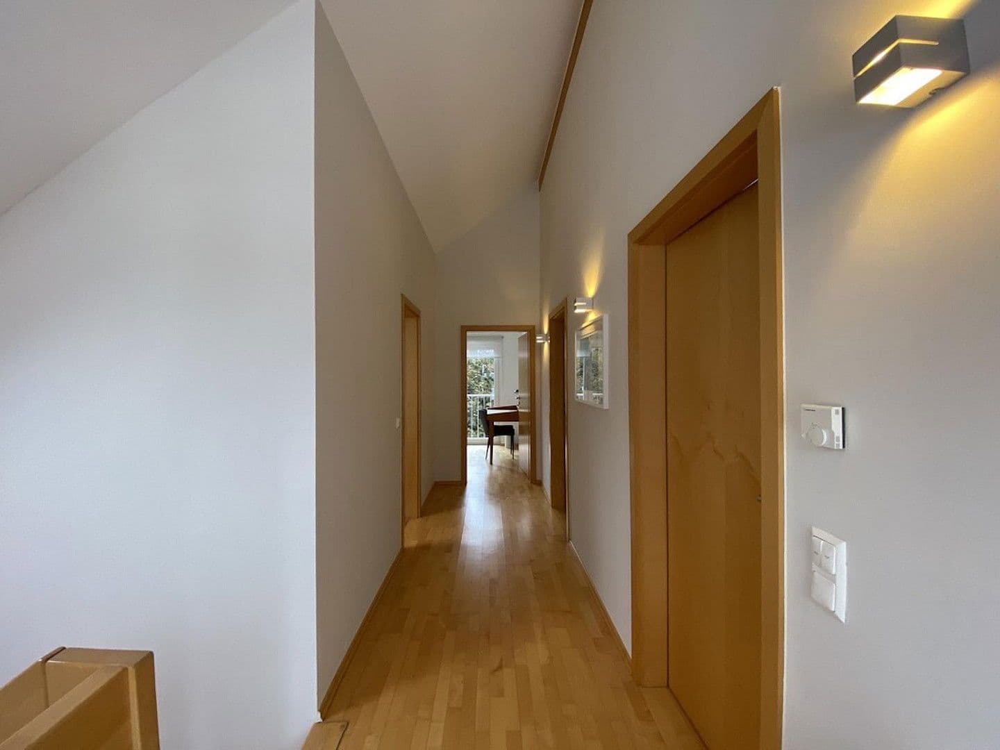 Pronájem domu 175 m², pozemek 576 m², Eichelgarten 19, Greifenberg, Bavorsko Pronájem domu 175 m², pozemek 576 m², Eichelgarten 19, Greifenberg, Bavorsko