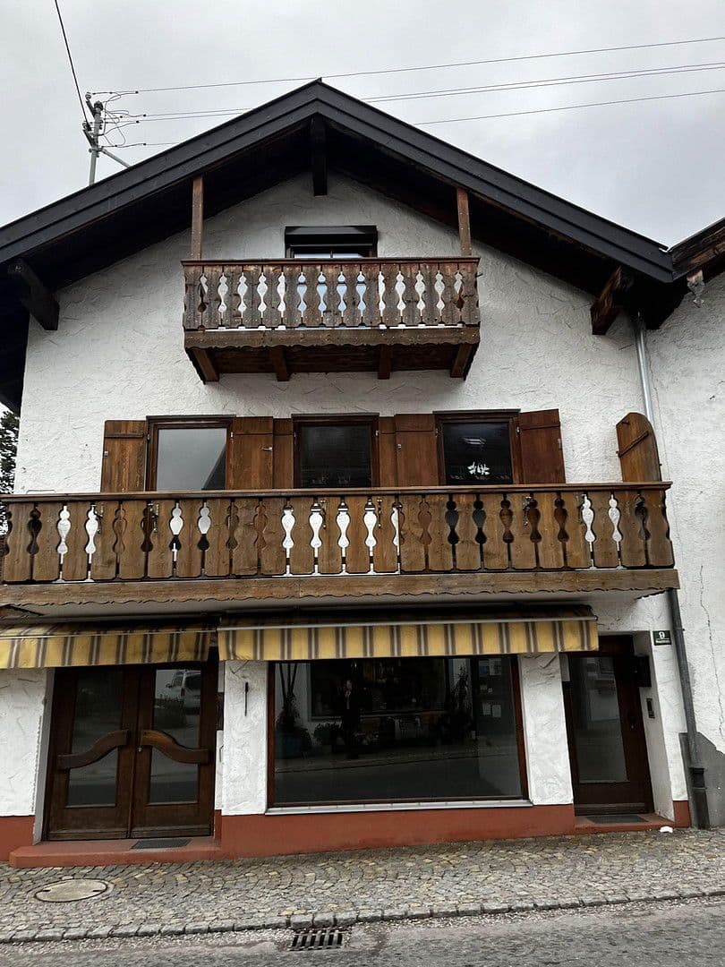 Pronájem nebytového prostoru 123 m², Hauptstraße 9, Ohlstadt, Bavorsko Pronájem nebytového prostoru 123 m², Hauptstraße 9, Ohlstadt, Bavorsko