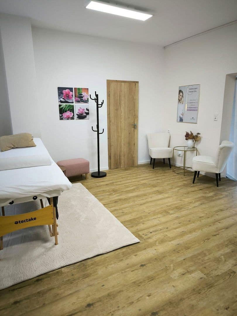 Pronájem kanceláře 70 m², Ruhpolding, Bavorsko Pronájem kanceláře 70 m², Ruhpolding, Bavorsko