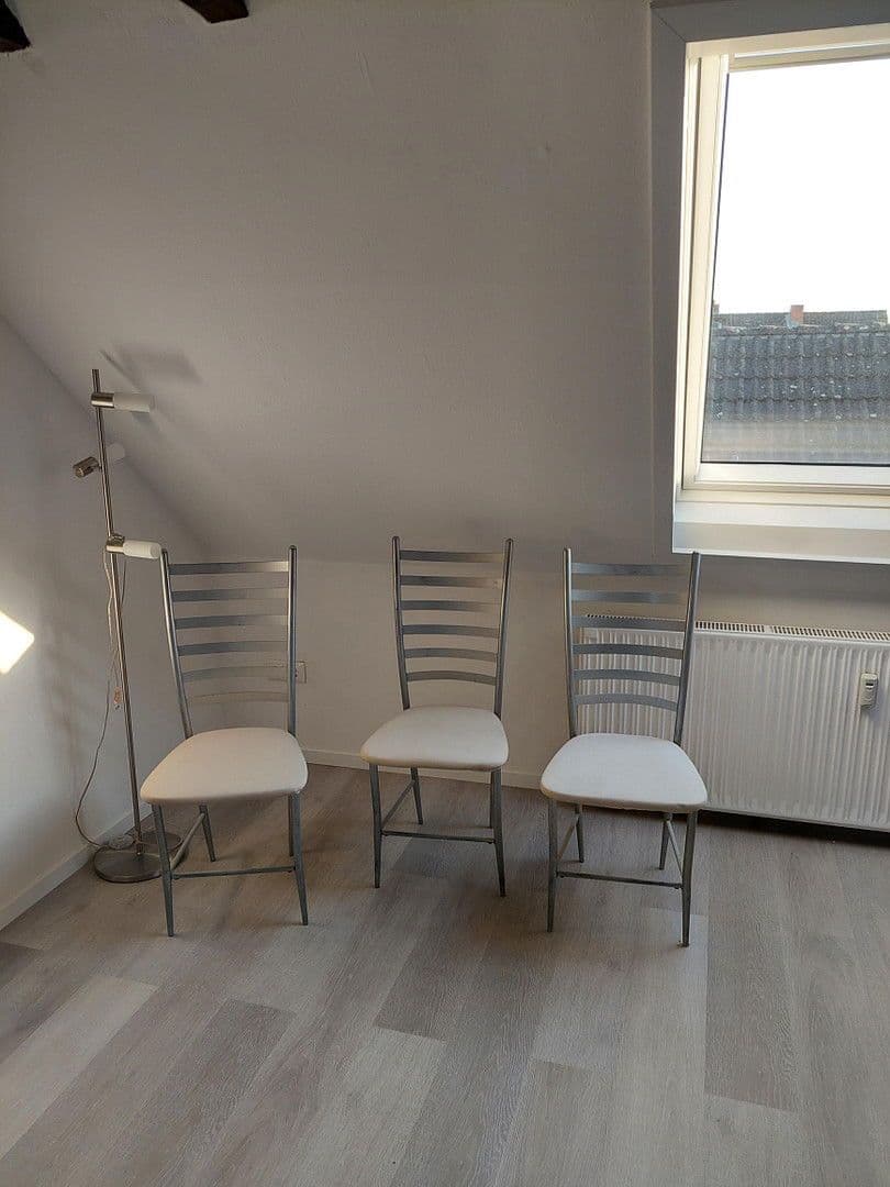 Pronájem bytu 2+1 32 m², Stockstadt am Rhein, Hessen Pronájem bytu 2+1 32 m², Stockstadt am Rhein, Hessen