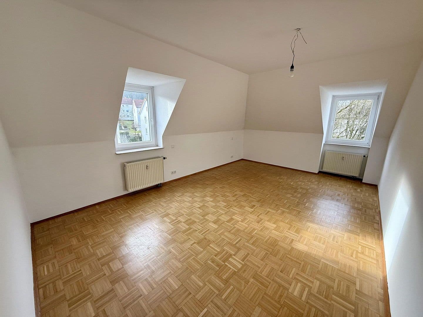 Pronájem bytu 2+1 75 m², Lipper Hellweg 239, Bielefeld, Severní Porýní-Vestfálsko Pronájem bytu 2+1 75 m², Lipper Hellweg 239, Bielefeld, Severní Porýní-Vestfálsko