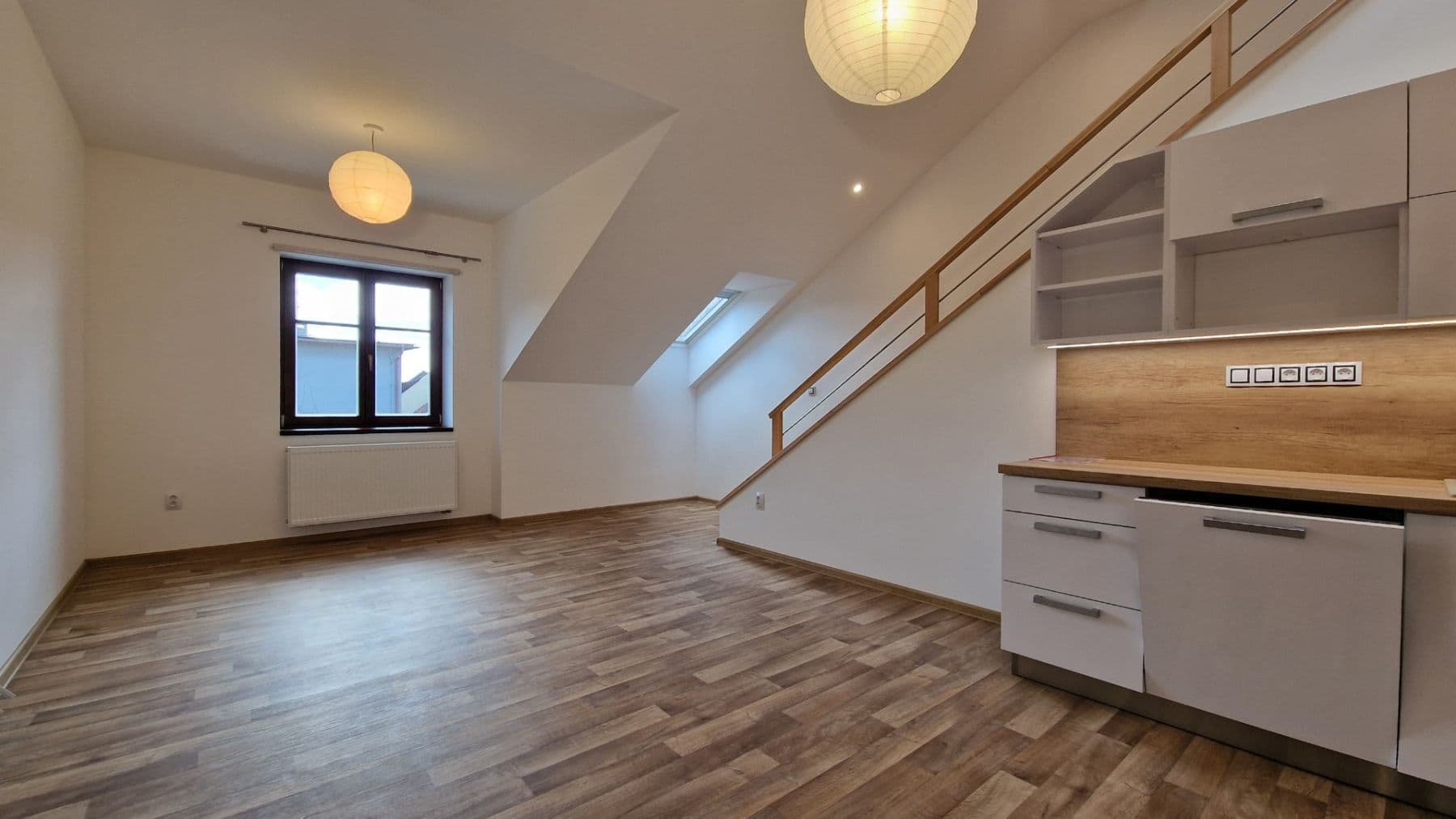 Prodej bytu 3+kk 92 m², Purkyňova, Lanškroun, Pardubický kraj Prodej bytu 3+kk 92 m², Purkyňova, Lanškroun, Pardubický kraj