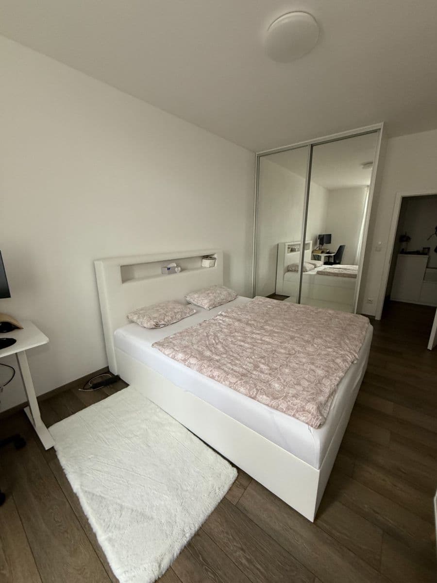 Pronájem bytu 2+kk 56 m², Stavební, Brno, Jihomoravský kraj Pronájem bytu 2+kk 56 m², Stavební, Brno, Jihomoravský kraj