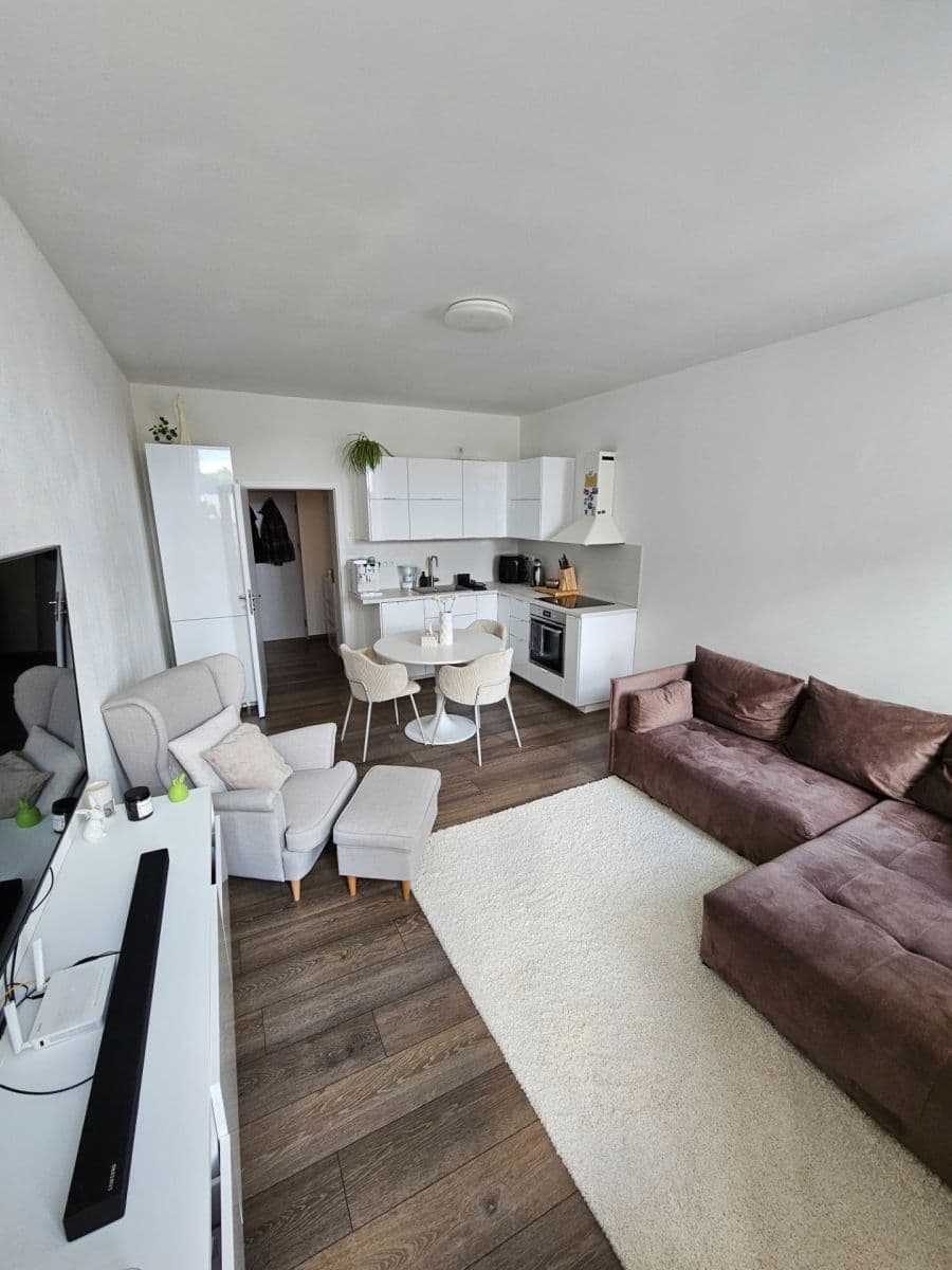Pronájem bytu 2+kk 56 m², Stavební, Brno, Jihomoravský kraj Pronájem bytu 2+kk 56 m², Stavební, Brno, Jihomoravský kraj