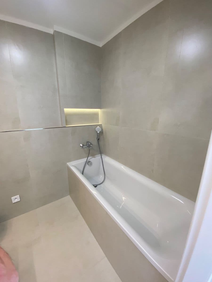 Prodej bytu 3+kk 75 m², Jeseniova, Praha, Praha Prodej bytu 3+kk 75 m², Jeseniova, Praha, Praha