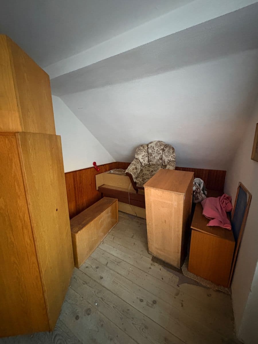 Prodej domu 122 m², pozemek 430 m², Sadová, Kraslice, Karlovarský kraj Prodej domu 122 m², pozemek 430 m², Sadová, Kraslice, Karlovarský kraj