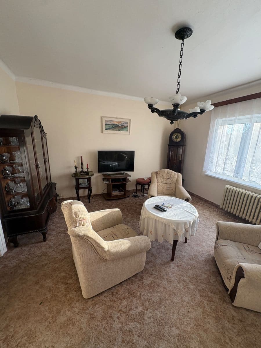 Prodej domu 122 m², pozemek 430 m², Sadová, Kraslice, Karlovarský kraj Prodej domu 122 m², pozemek 430 m², Sadová, Kraslice, Karlovarský kraj