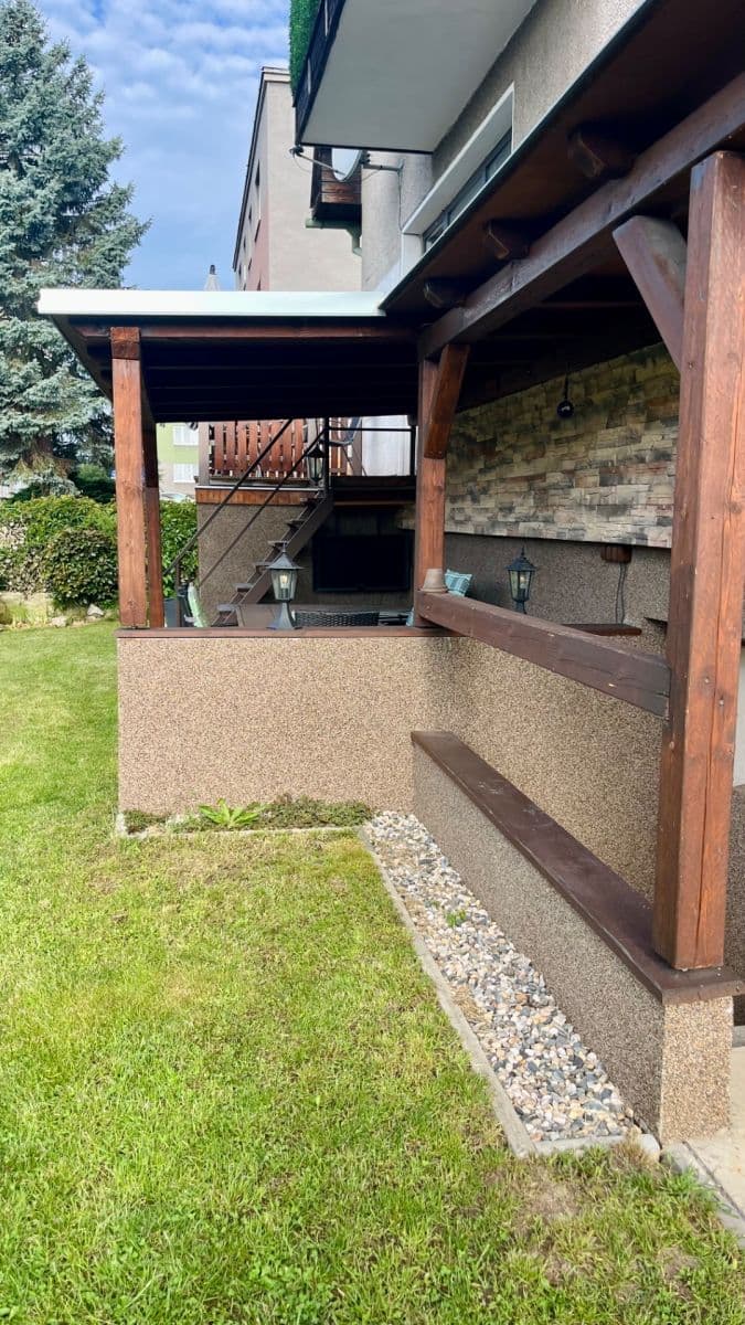 Prodej domu 287 m², pozemek 423 m², Polní, Mimoň, Liberecký kraj Prodej domu 287 m², pozemek 423 m², Polní, Mimoň, Liberecký kraj