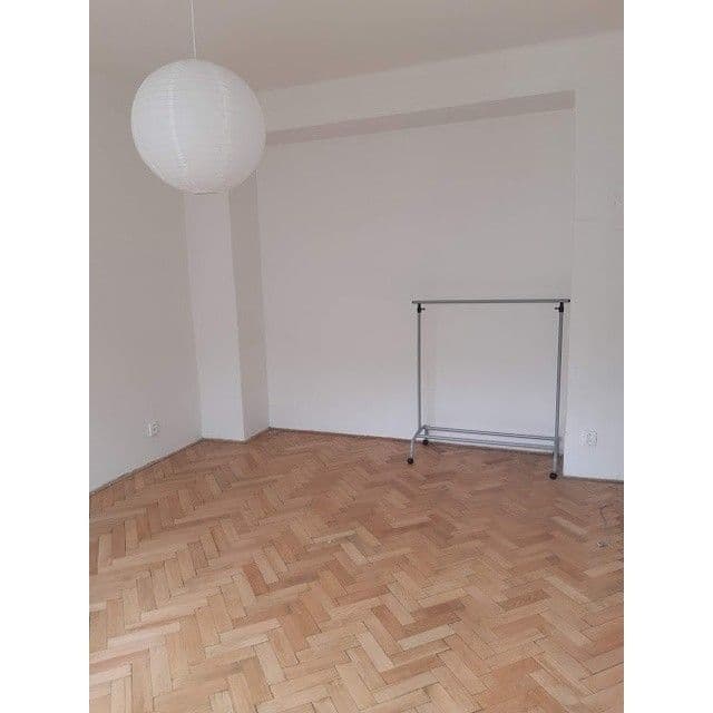 Pronájem bytu 2+kk 40 m², Kladenská, Praha, Praha Pronájem bytu 2+kk 40 m², Kladenská, Praha, Praha