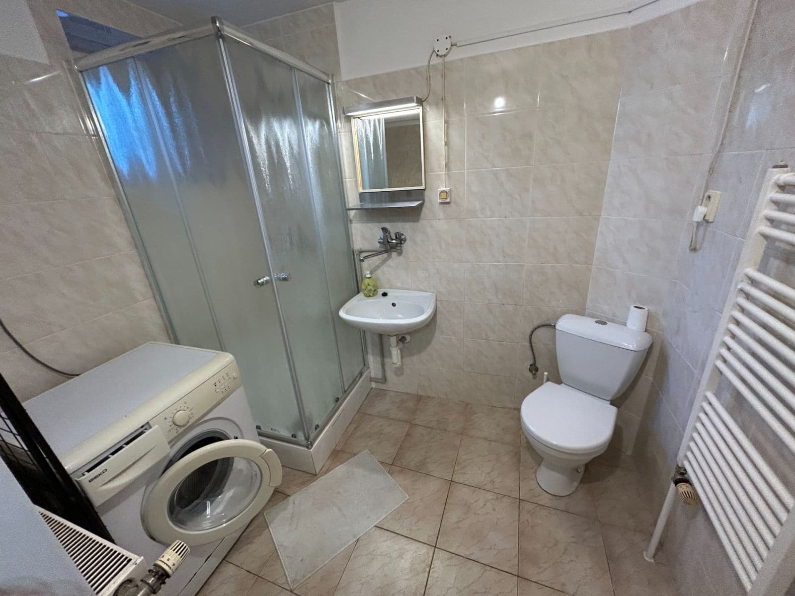 Pronájem bytu 1+kk 25 m², V Nových Vokovicích, Praha, Praha Pronájem bytu 1+kk 25 m², V Nových Vokovicích, Praha, Praha