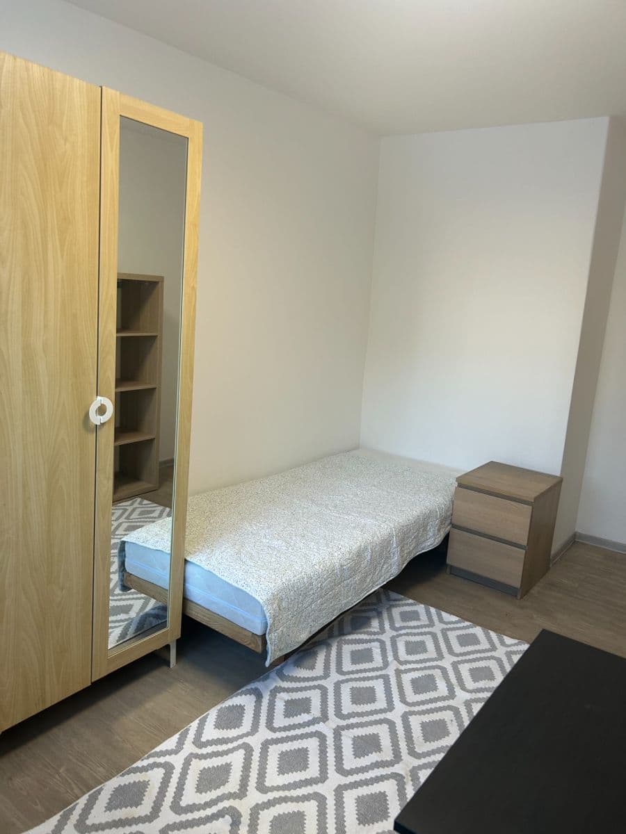 Pronájem bytu 1+kk 25 m², V Nových Vokovicích, Praha, Praha Pronájem bytu 1+kk 25 m², V Nových Vokovicích, Praha, Praha