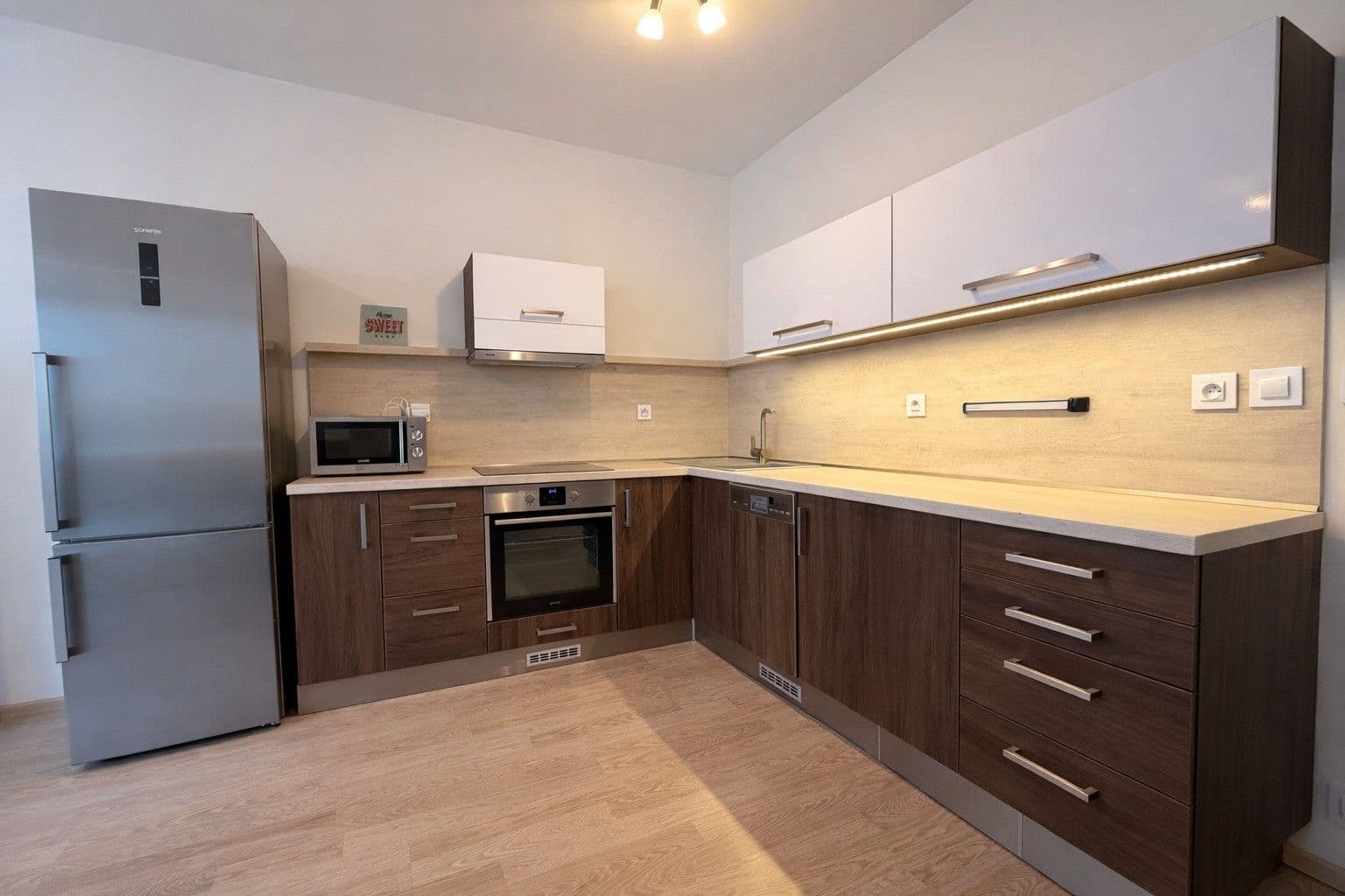 Pronájem bytu 2+kk 67 m², Křídlovická, Brno, Jihomoravský kraj Pronájem bytu 2+kk 67 m², Křídlovická, Brno, Jihomoravský kraj