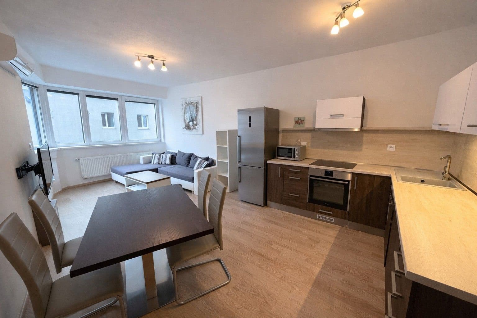 Pronájem bytu 2+kk 67 m², Křídlovická, Brno, Jihomoravský kraj Pronájem bytu 2+kk 67 m², Křídlovická, Brno, Jihomoravský kraj