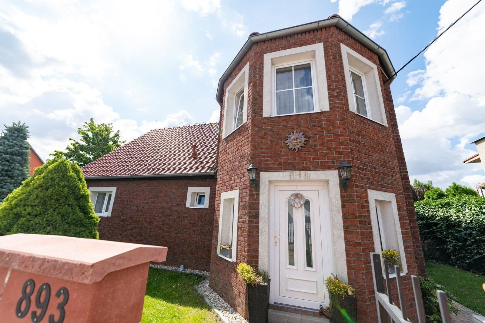 Prodej domu 156 m², pozemek 859 m², Marie Majerové, Kladno, Středočeský kraj Prodej domu 156 m², pozemek 859 m², Marie Majerové, Kladno, Středočeský kraj