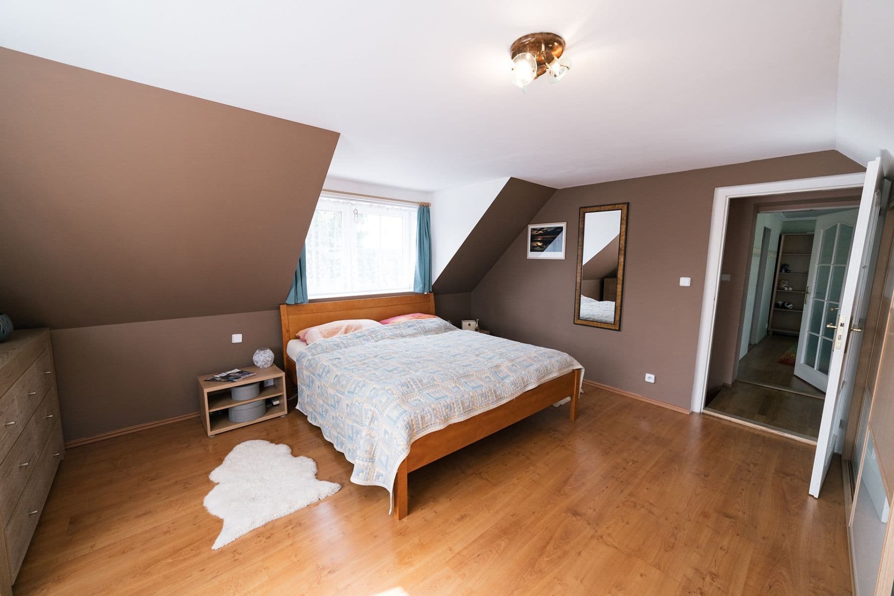 Prodej domu 156 m², pozemek 859 m², Marie Majerové, Kladno, Středočeský kraj Prodej domu 156 m², pozemek 859 m², Marie Majerové, Kladno, Středočeský kraj