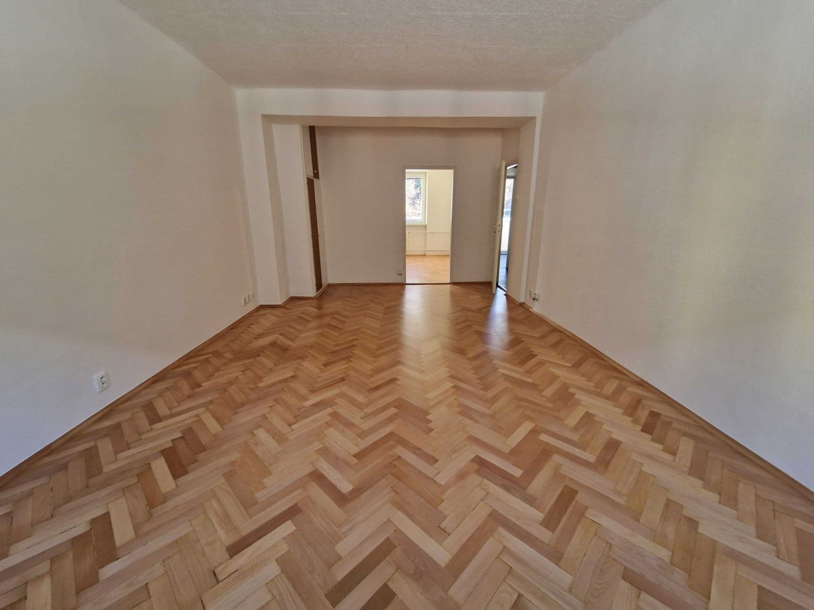 Pronájem bytu 2+1 58 m², Podolská, Praha, Praha Pronájem bytu 2+1 58 m², Podolská, Praha, Praha