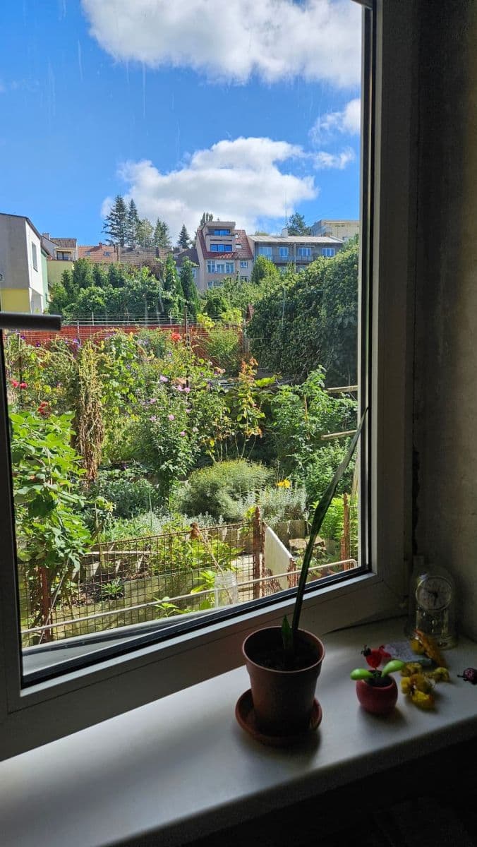 Prodej domu 103 m², pozemek 110 m², Viniční, Brno, Jihomoravský kraj Prodej domu 103 m², pozemek 110 m², Viniční, Brno, Jihomoravský kraj