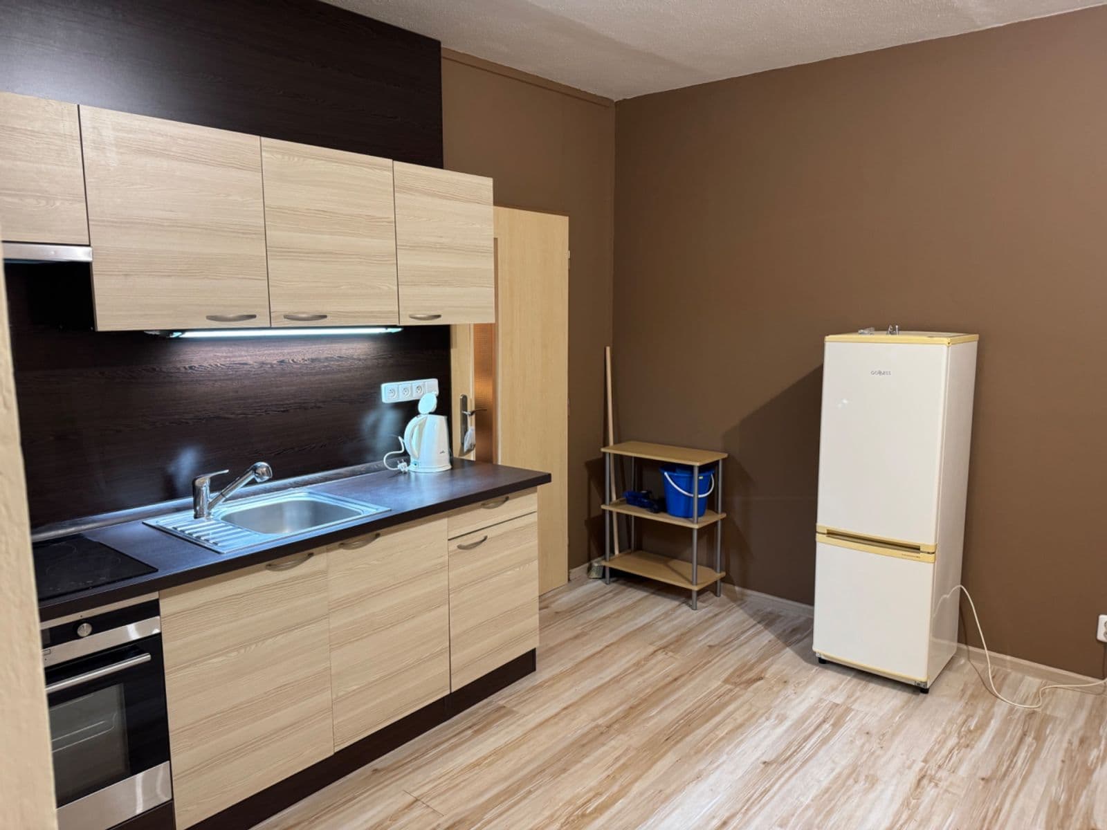 Pronájem bytu 2+kk 36 m², Sídliště, Žirovnice, Kraj Vysočina Pronájem bytu 2+kk 36 m², Sídliště, Žirovnice, Kraj Vysočina