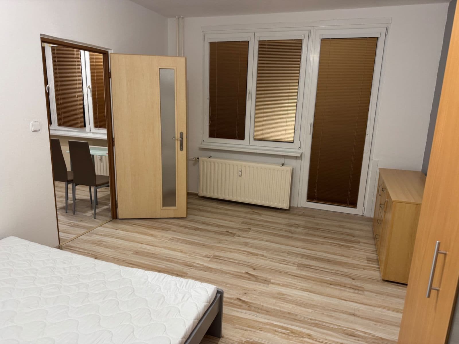 Pronájem bytu 2+kk 36 m², Sídliště, Žirovnice, Kraj Vysočina Pronájem bytu 2+kk 36 m², Sídliště, Žirovnice, Kraj Vysočina