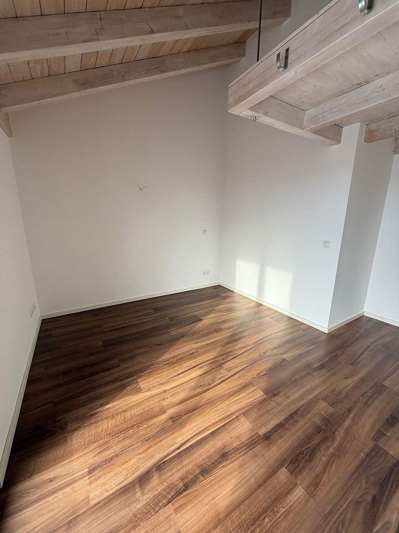 Pronájem bytu 5+1 156 m², Emertsham, Bavorsko Pronájem bytu 5+1 156 m², Emertsham, Bavorsko