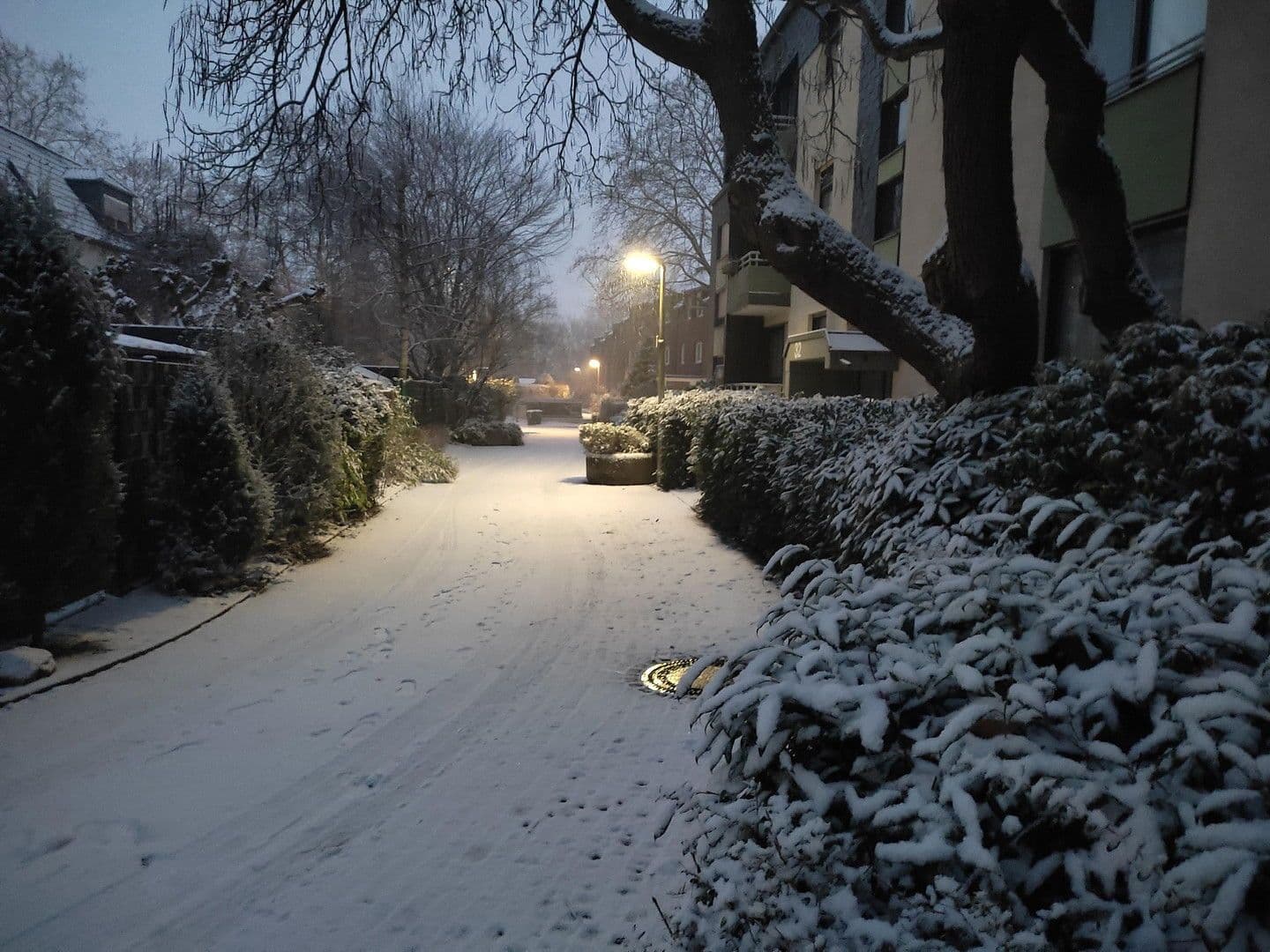 Pronájem bytu 2+1 73 m², Salzburger Straße 30, Monheim am Rhein, Severní Porýní-Vestfálsko Pronájem bytu 2+1 73 m², Salzburger Straße 30, Monheim am Rhein, Severní Porýní-Vestfálsko