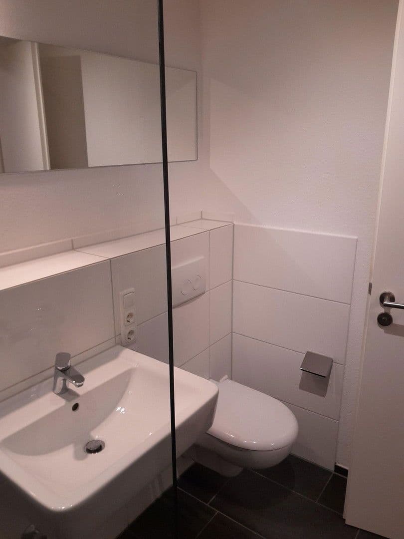 Pronájem bytu 1+1 27 m², Römerstraße 67-73, Bonn, Severní Porýní-Vestfálsko Pronájem bytu 1+1 27 m², Römerstraße 67-73, Bonn, Severní Porýní-Vestfálsko