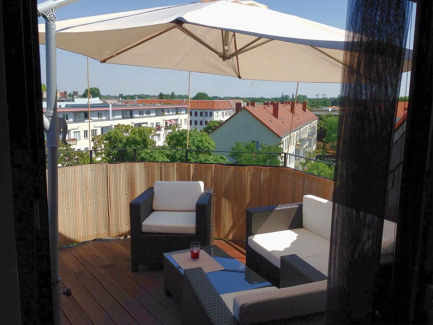 Pronájem bytu 2+1 74 m², Berlin, Berlín Pronájem bytu 2+1 74 m², Berlin, Berlín