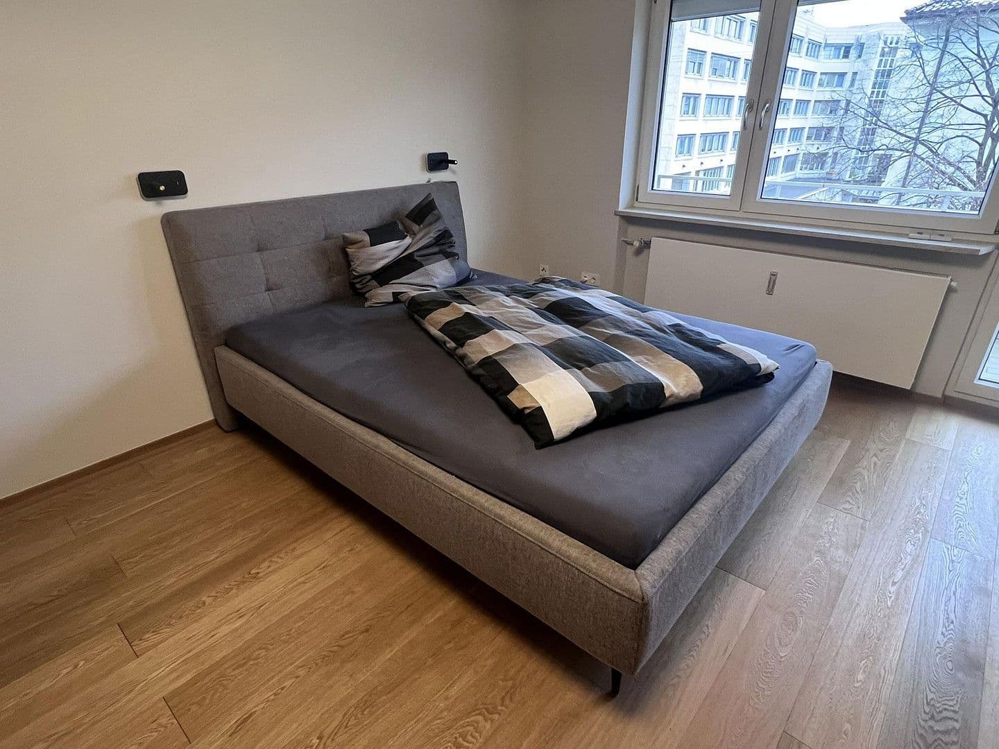 Pronájem bytu 1+1 42 m², Schellingstr., München, Bavorsko Pronájem bytu 1+1 42 m², Schellingstr., München, Bavorsko