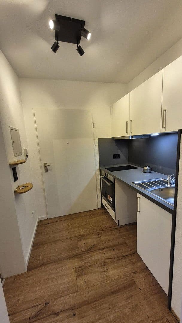 Pronájem bytu 1+1 32 m², Friedrichstraße 57, Bayreuth, Bavorsko Pronájem bytu 1+1 32 m², Friedrichstraße 57, Bayreuth, Bavorsko