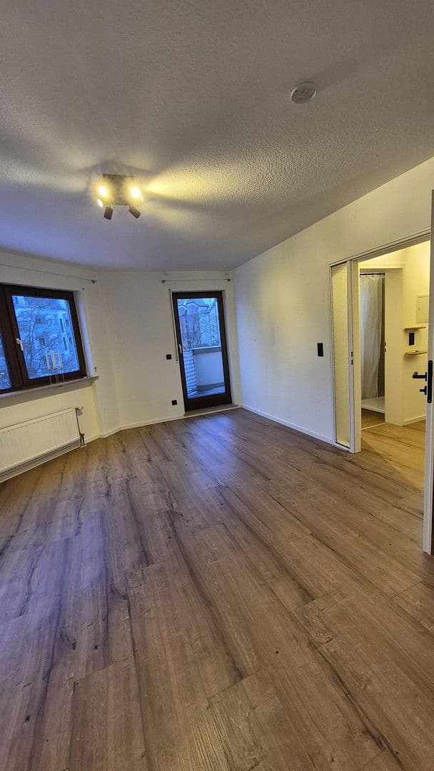 Pronájem bytu 1+1 32 m², Friedrichstraße 57, Bayreuth, Bavorsko Pronájem bytu 1+1 32 m², Friedrichstraße 57, Bayreuth, Bavorsko