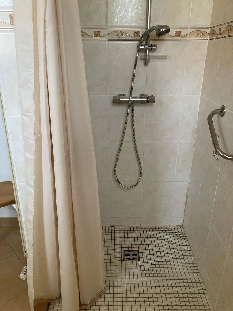 Prodej domu 110 m², pozemek 666 m², Breuna, Hessen Prodej domu 110 m², pozemek 666 m², Breuna, Hessen