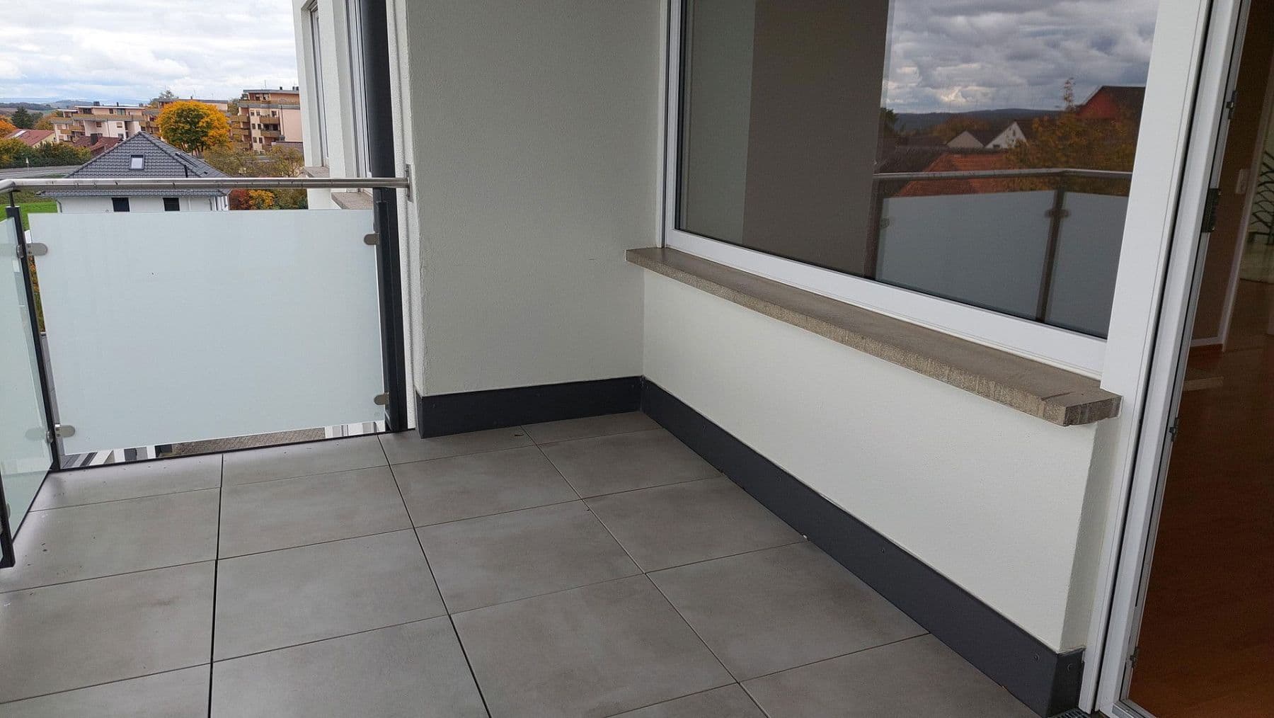 Pronájem bytu 3+1 81 m², Waldbüttelbrunn, Bavorsko Pronájem bytu 3+1 81 m², Waldbüttelbrunn, Bavorsko