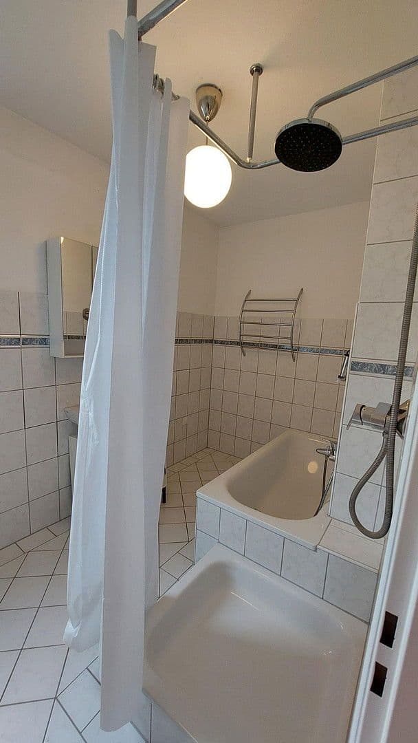 Pronájem bytu 3+1 81 m², Waldbüttelbrunn, Bavorsko Pronájem bytu 3+1 81 m², Waldbüttelbrunn, Bavorsko