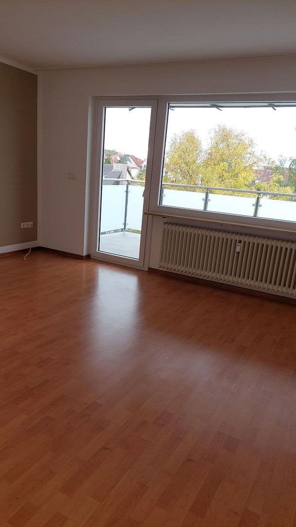 Pronájem bytu 3+1 81 m², Waldbüttelbrunn, Bavorsko Pronájem bytu 3+1 81 m², Waldbüttelbrunn, Bavorsko