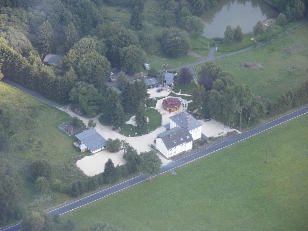 Prodej domu 672 m², pozemek 3.000 m², Pottum, Porýní-Falc Prodej domu 672 m², pozemek 3.000 m², Pottum, Porýní-Falc