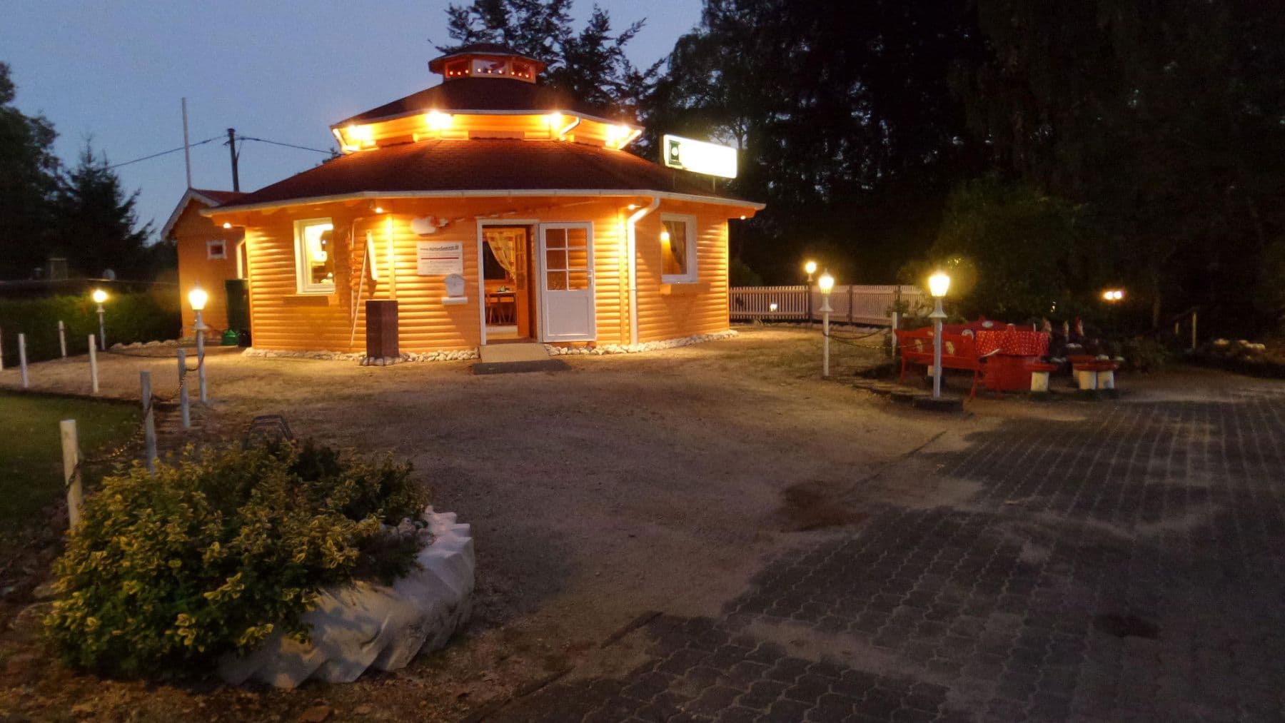 Prodej domu 672 m², pozemek 3.000 m², Pottum, Porýní-Falc Prodej domu 672 m², pozemek 3.000 m², Pottum, Porýní-Falc