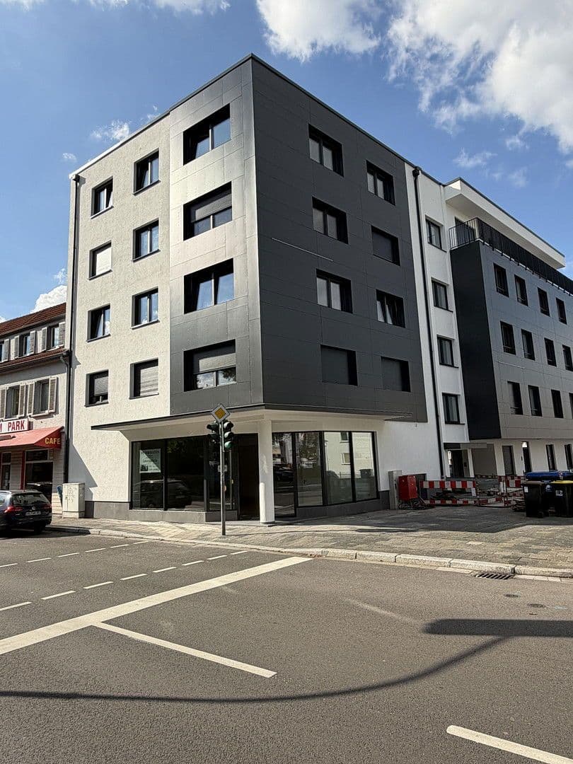 Pronájem nebytového prostoru 190 m², Daniel-Häberelstr-Str.18, Kaiserslautern, Porýní-Falc Pronájem nebytového prostoru 190 m², Daniel-Häberelstr-Str.18, Kaiserslautern, Porýní-Falc