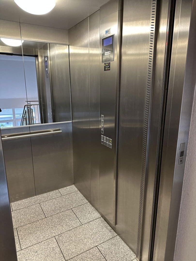 Prodej bytu 4+kk 117 m², Lorsch, Hessen Prodej bytu 4+kk 117 m², Lorsch, Hessen