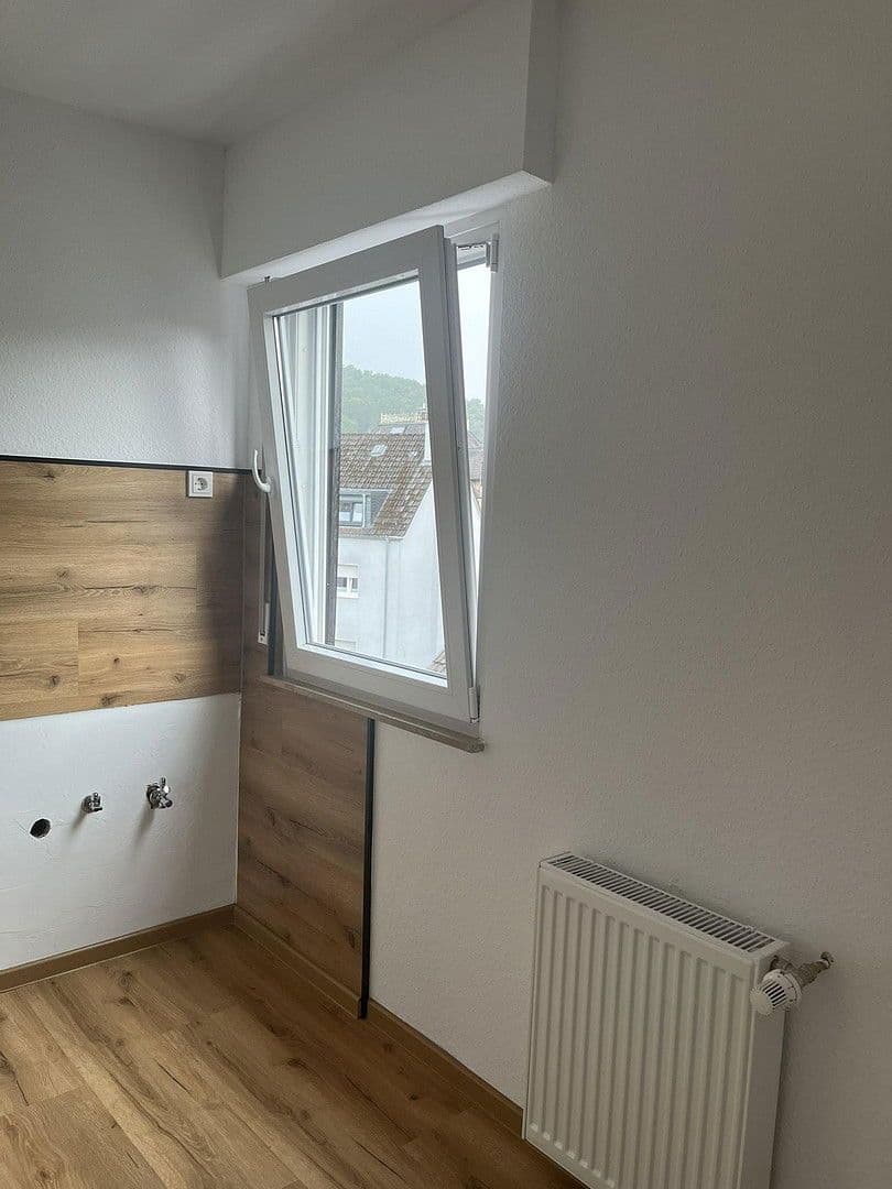 Pronájem bytu 1+1 35 m², Freudenberg, Severní Porýní-Vestfálsko Pronájem bytu 1+1 35 m², Freudenberg, Severní Porýní-Vestfálsko