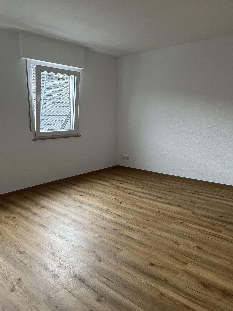 Pronájem bytu 1+1 35 m², Freudenberg, Severní Porýní-Vestfálsko Pronájem bytu 1+1 35 m², Freudenberg, Severní Porýní-Vestfálsko